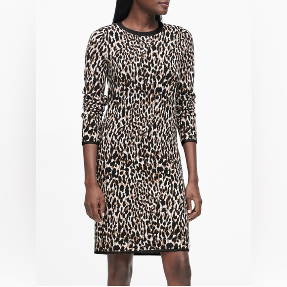 Banana Republic Dresses & Skirts - Banana republic Leopard Print Long Sleeve sweater dress
